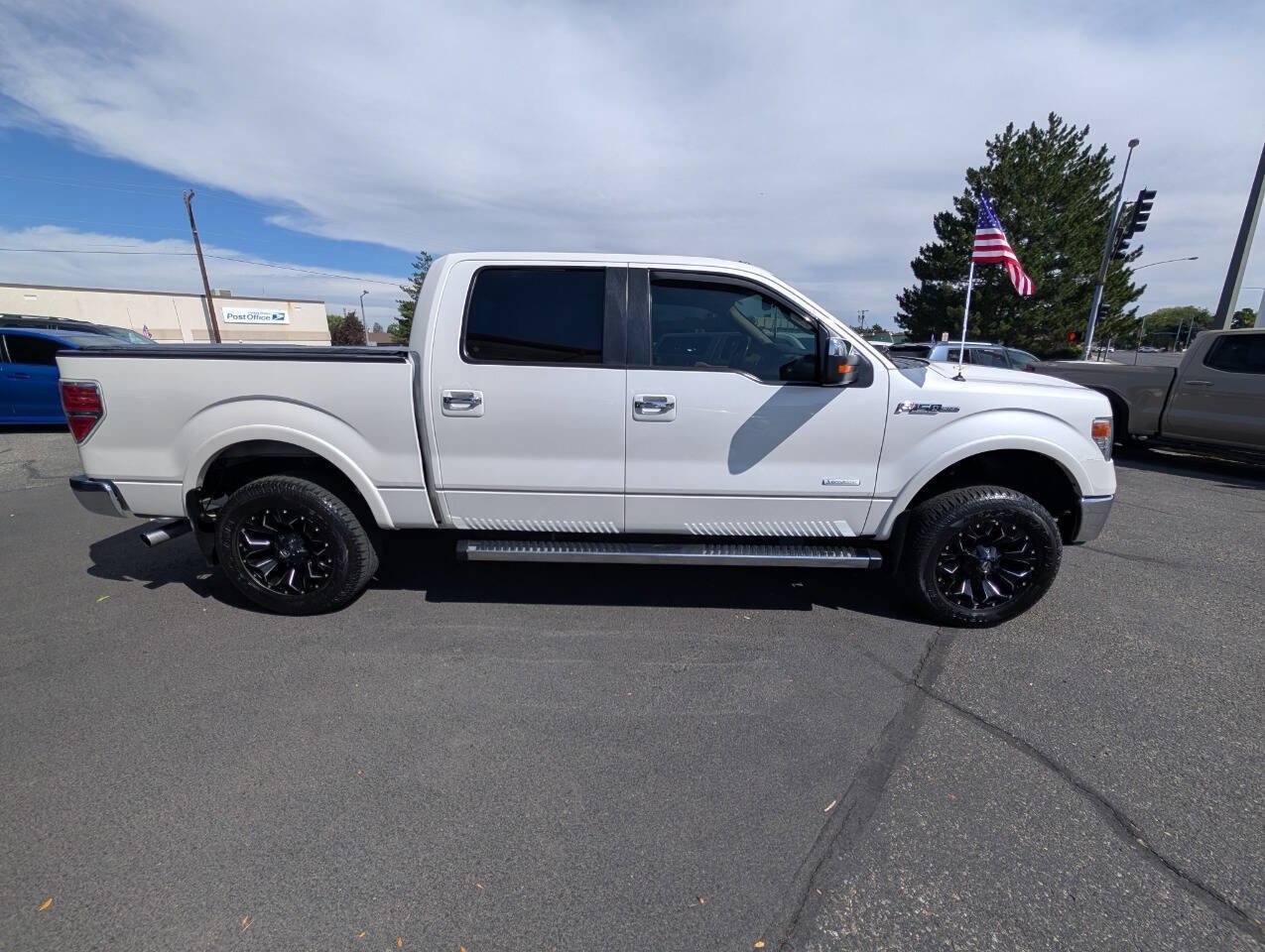 Used 2013 Ford F150 Lariat w/ Luxury Equipment Group image 9