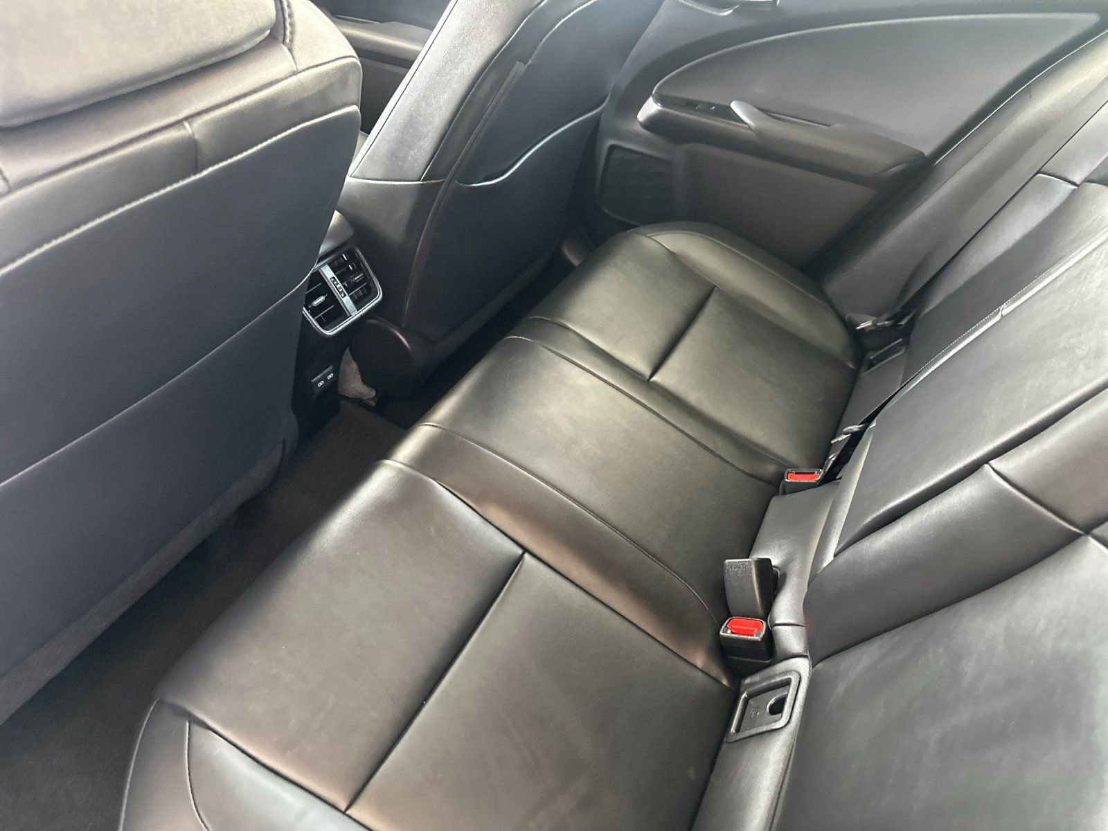 Used 2024 Lexus UX 250h FWD image 13