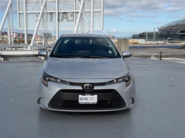 Used 2024 Toyota Corolla LE FWD image 8