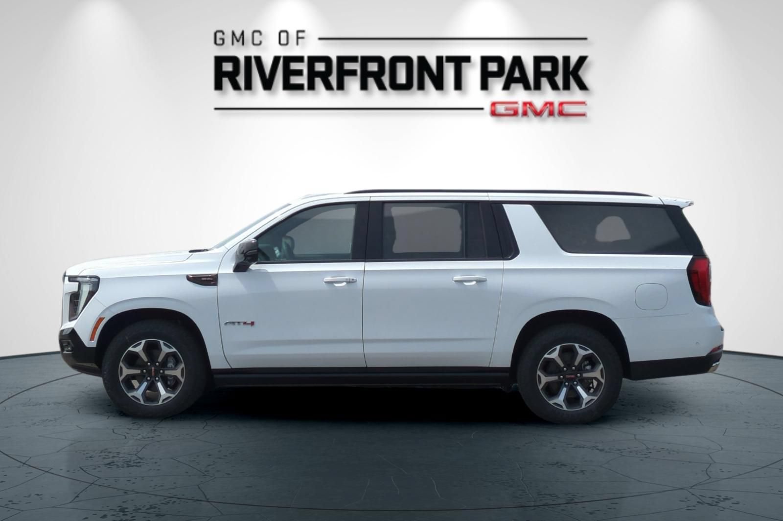 New 2026 GMC Yukon XL AT4 Ultimate w/ LPO, Floor Liner Package AWD/4WD image 6