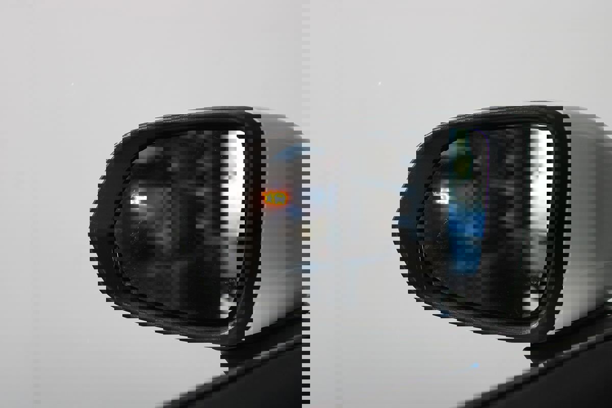 Used 2025 Chevrolet Equinox EV LT w/ Convenience Package image 40