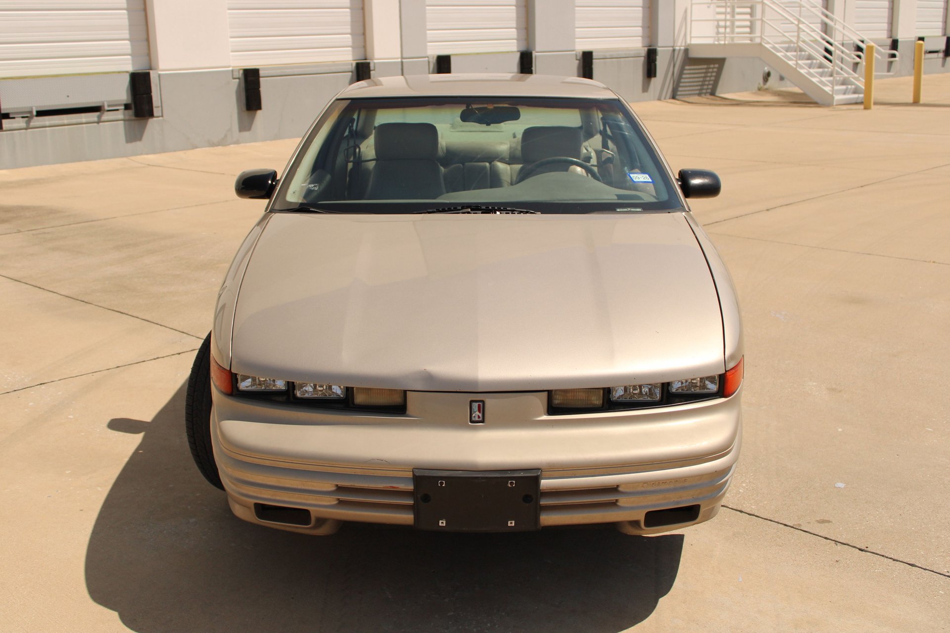 Used 1997 Oldsmobile Cutlass Supreme SL FWD image 23