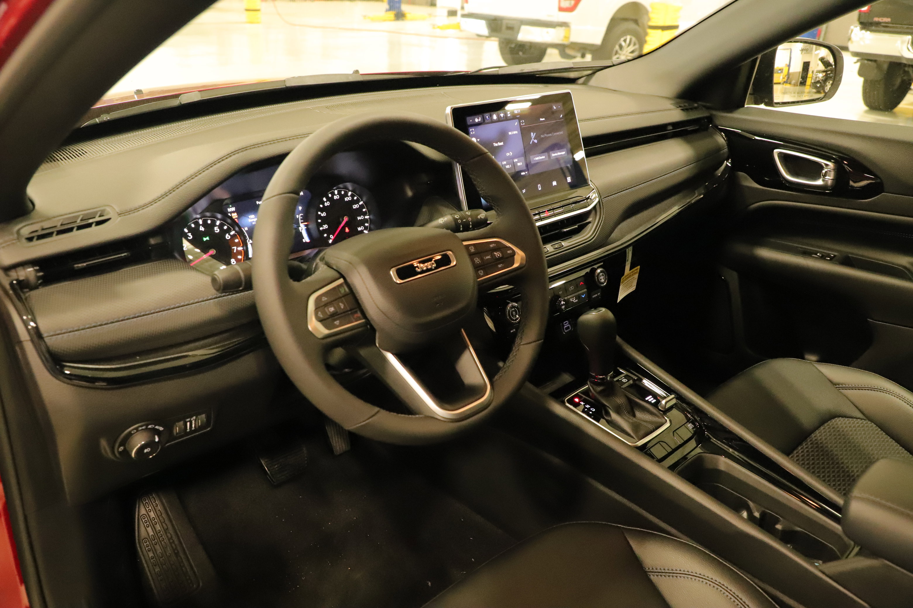 New 2026 Jeep Compass Latitude image 21