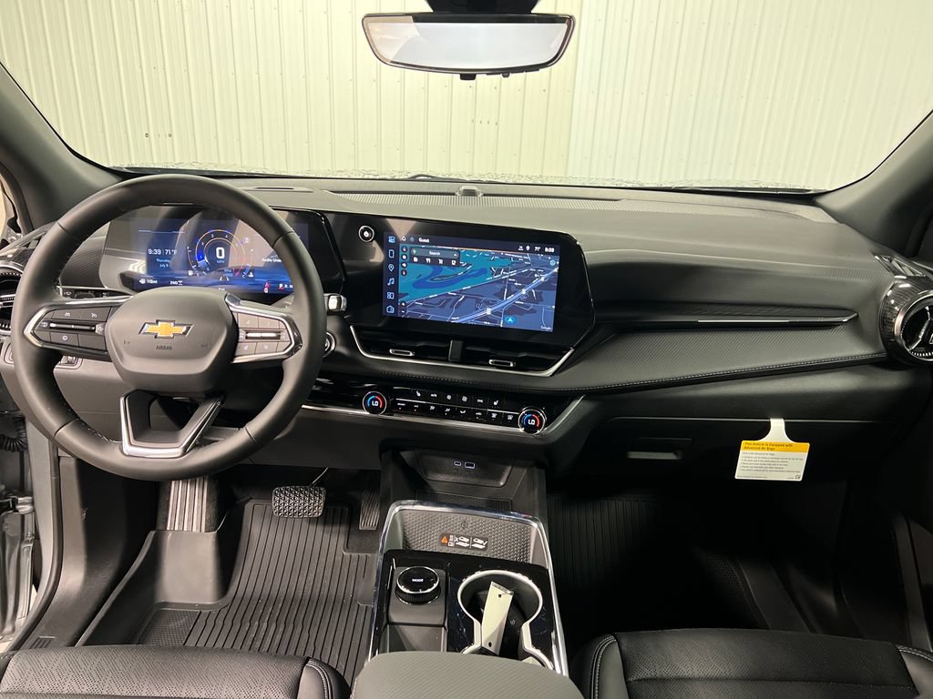 New 2027 Chevrolet Equinox LT w/ Convenience Package II AWD/4WD image 16
