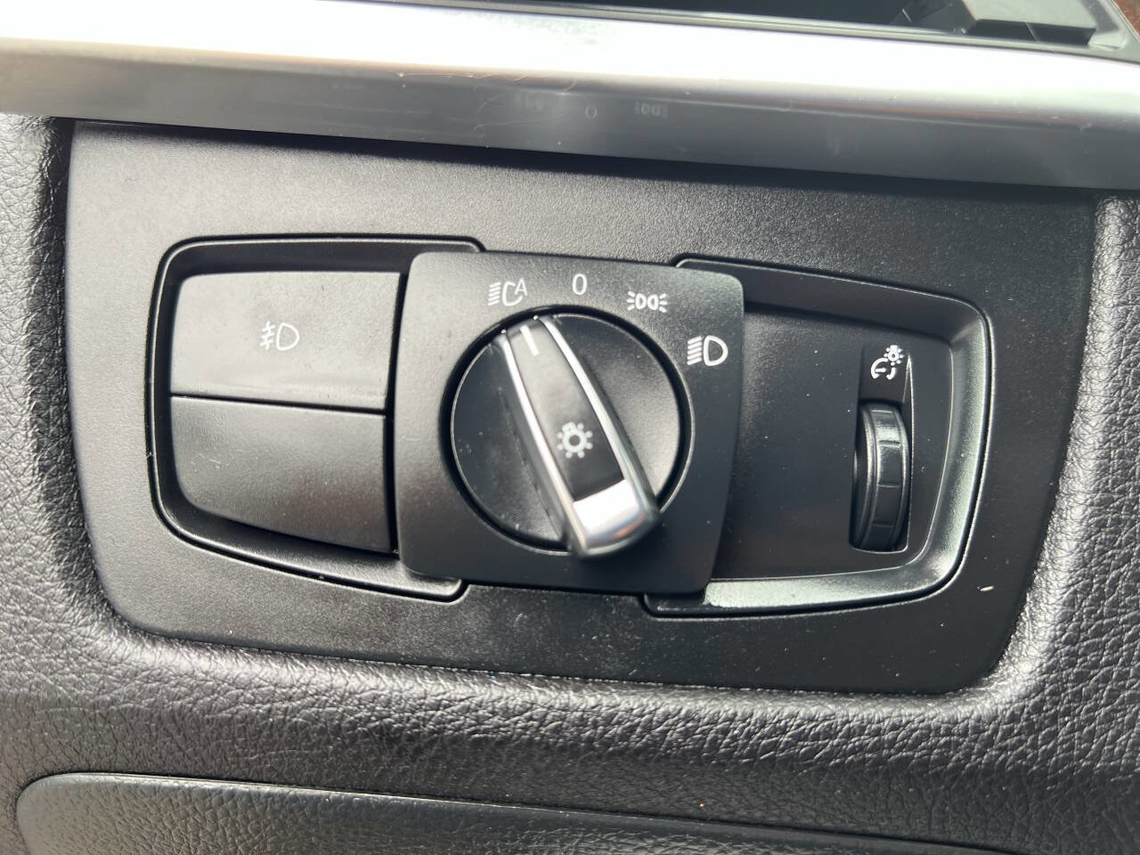 Used 2017 BMW 440i xDrive Convertible image 32