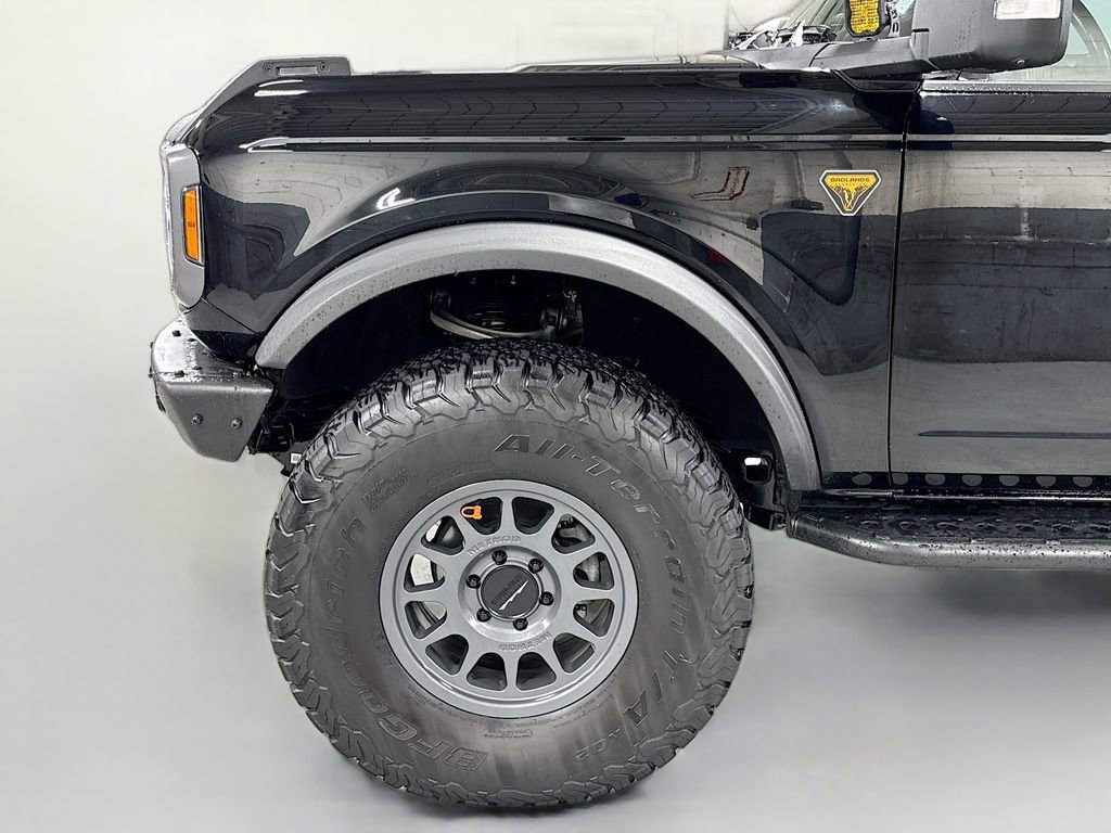 Used 2022 Ford Bronco Badlands image 13