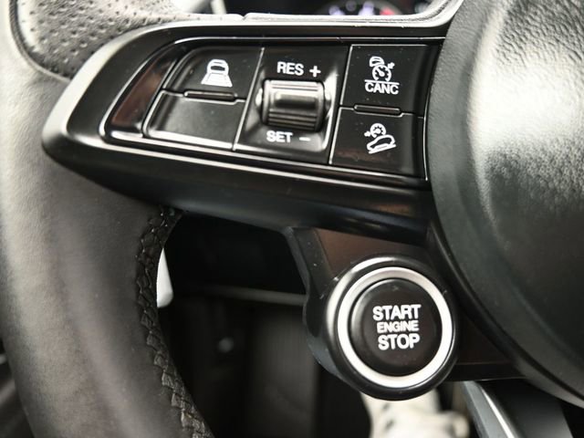 Used 2023 Alfa Romeo Stelvio Sprint AWD/4WD image 21