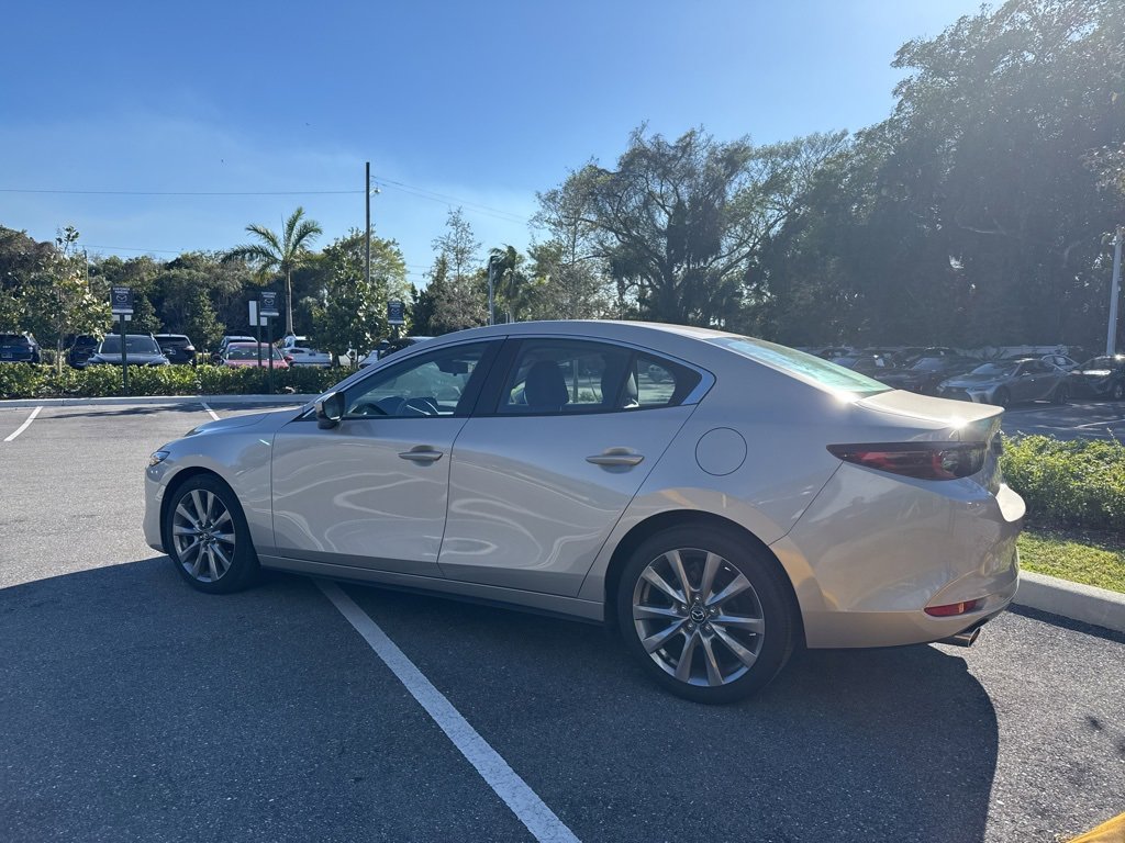 Used 2024 MAZDA MAZDA3 s image 7