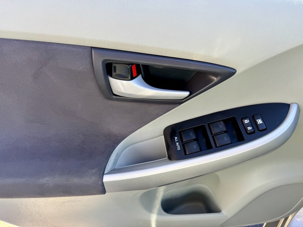 Used 2010 Toyota Prius Two image 13