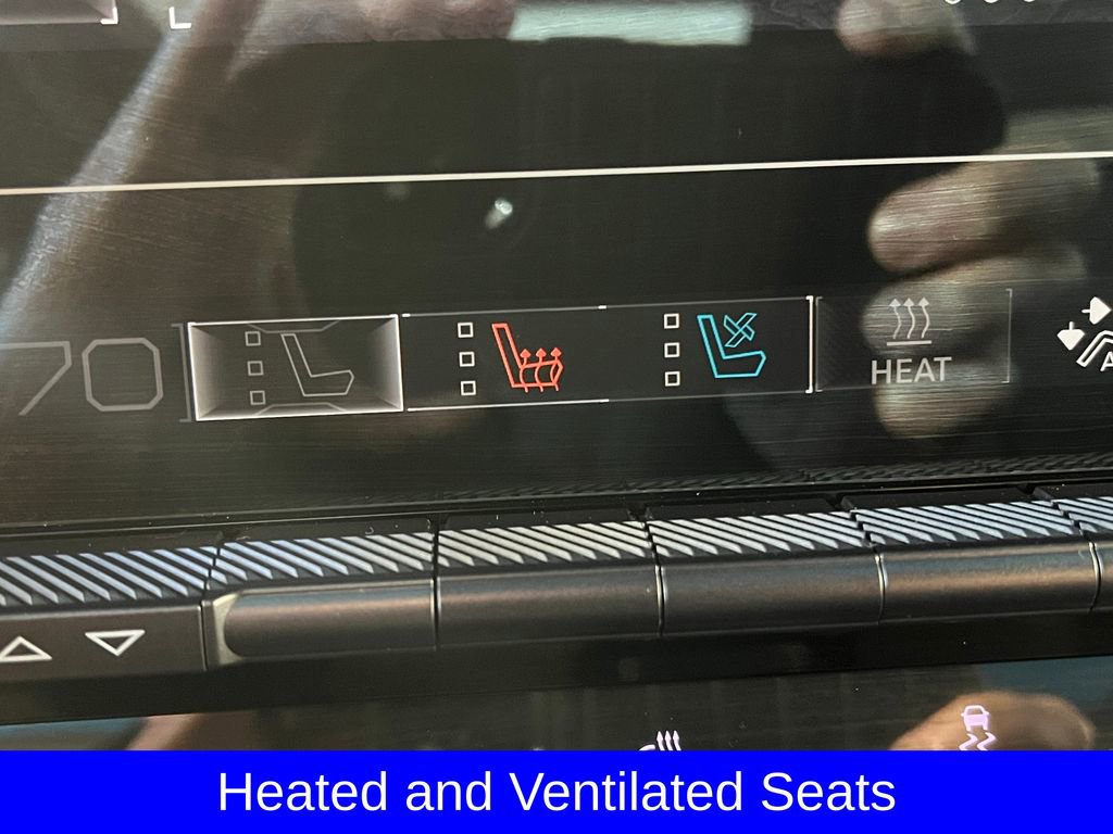 Used 2025 GMC Hummer EV 3X AWD/4WD image 10