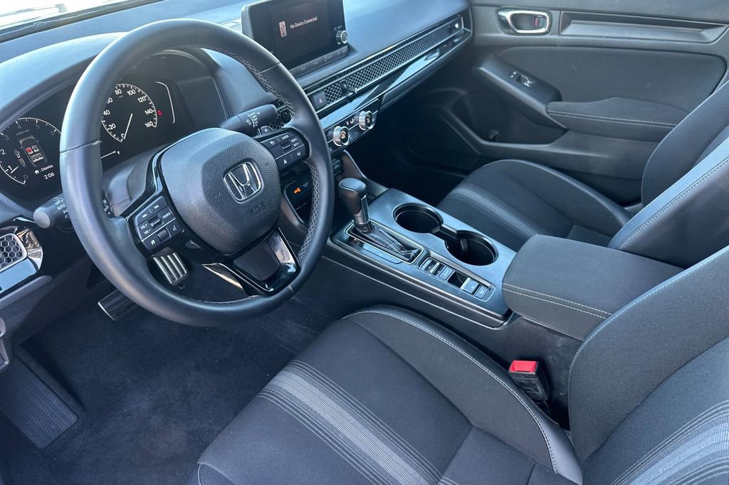 Used 2023 Honda Civic Sport image 11