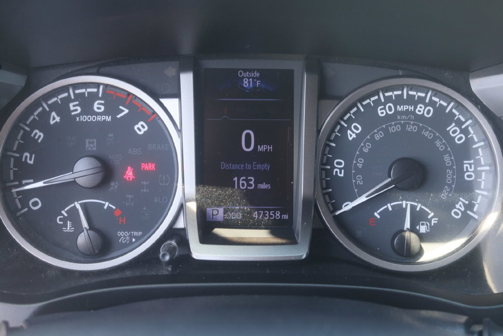 Certified 2021 Toyota Tacoma SR5 AWD/4WD image 34