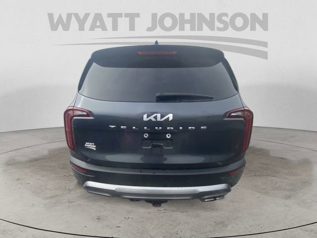 Used 2022 Kia Telluride EX w/ EX Premium Package image 8