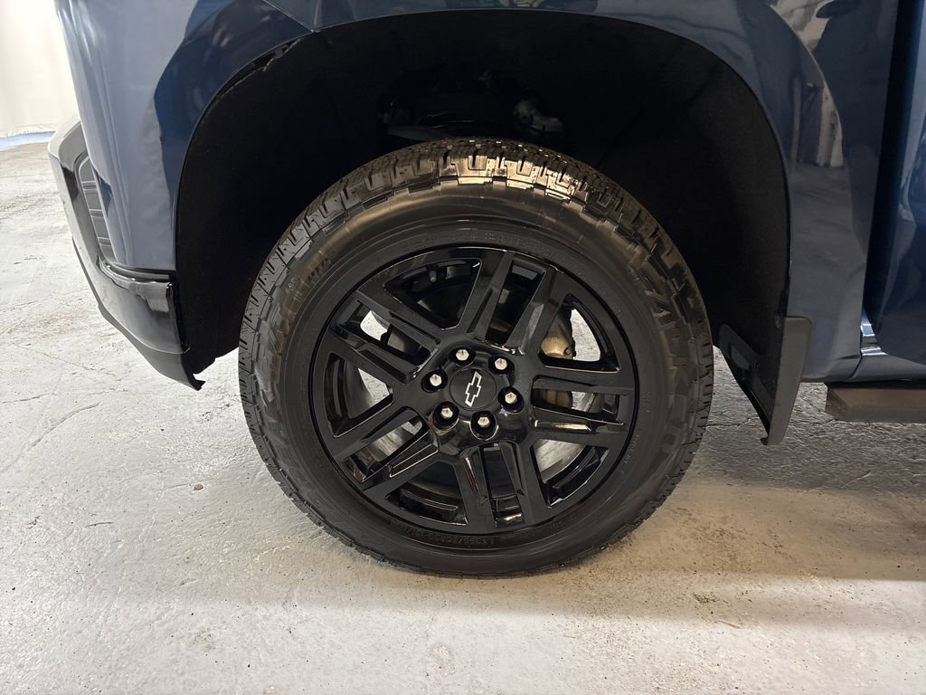 Used 2021 Chevrolet Silverado 1500 LT Trail Boss w/ Convenience Package II AWD/4WD image 27