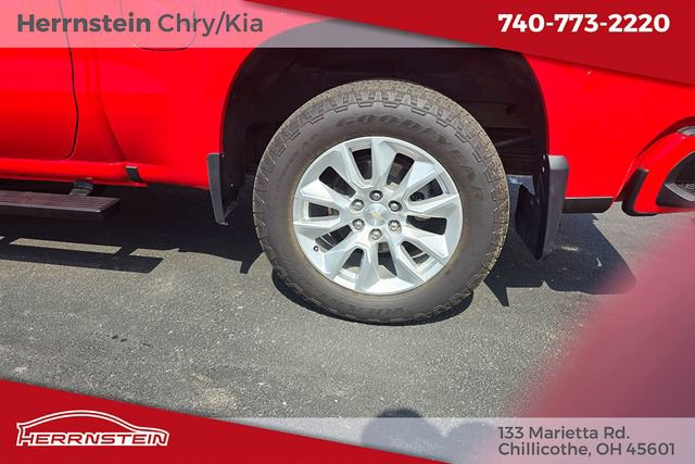 Used 2023 Chevrolet Silverado 1500 Custom w/ LPO, Dark Essentials Package AWD/4WD image 24