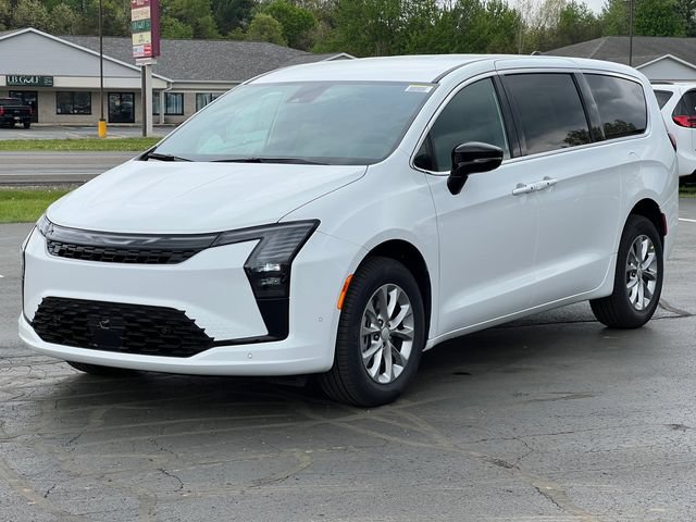 New 2027 Chrysler Pacifica Select AWD/4WD image 45