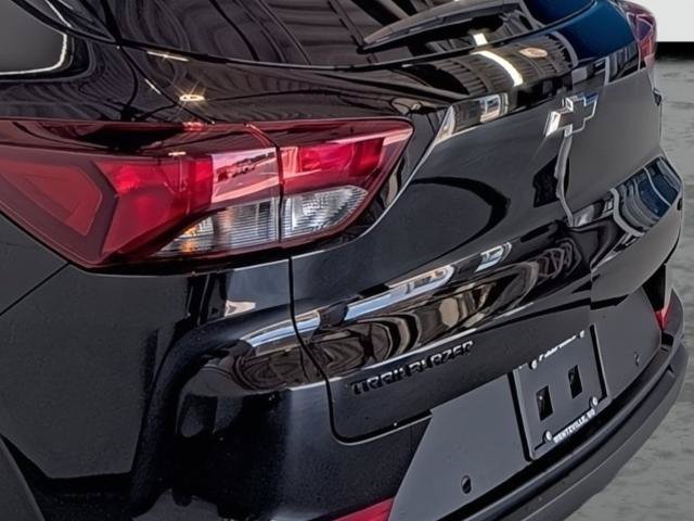 New 2026 Chevrolet TrailBlazer LT w/ Convenience Package FWD image 10
