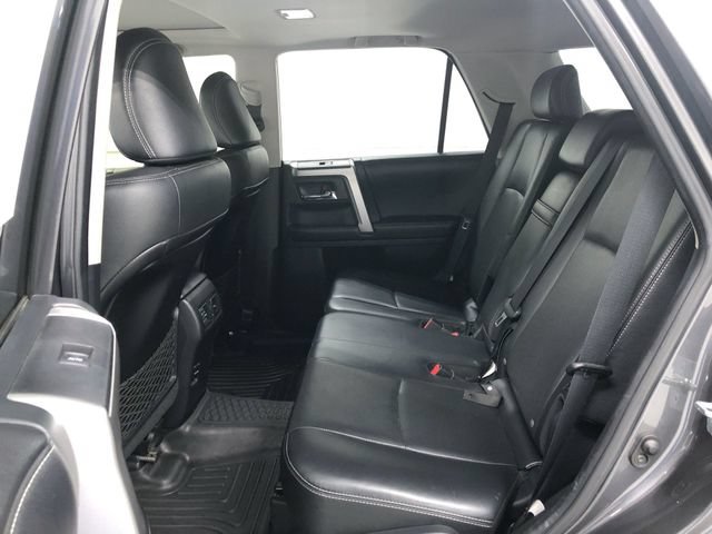 Used 2016 Toyota 4Runner Limited AWD/4WD image 28