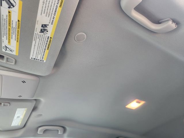 Used 2018 Buick Encore Preferred image 19