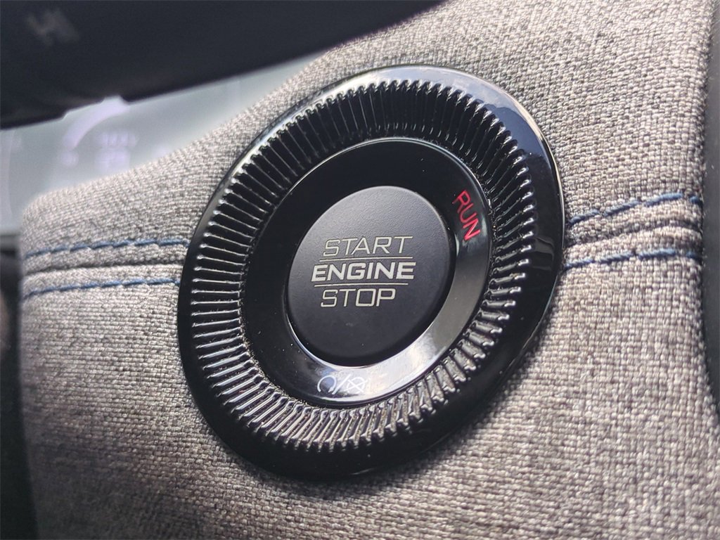 Used 2022 Jeep Compass Latitude w/ Sun and Sound Group image 30