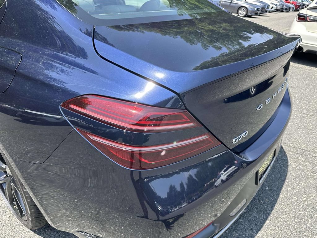 Used 2023 Genesis G70 2.0T w/ Sport Prestige Package AWD/4WD image 10