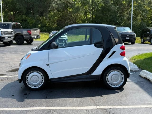 Used 2013 smart fortwo passion RWD image 4