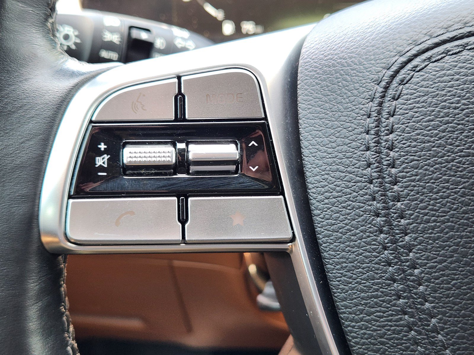 Used 2024 Kia Telluride SX X-Line AWD/4WD image 24