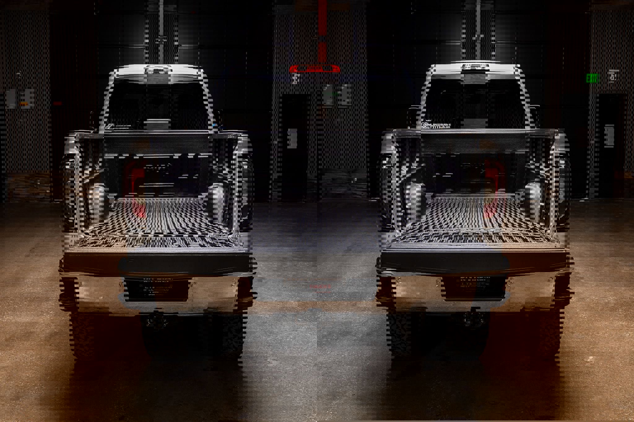 Used 2017 GMC Sierra 1500 SLT w/ Enhanced Driver Alert Package image 9