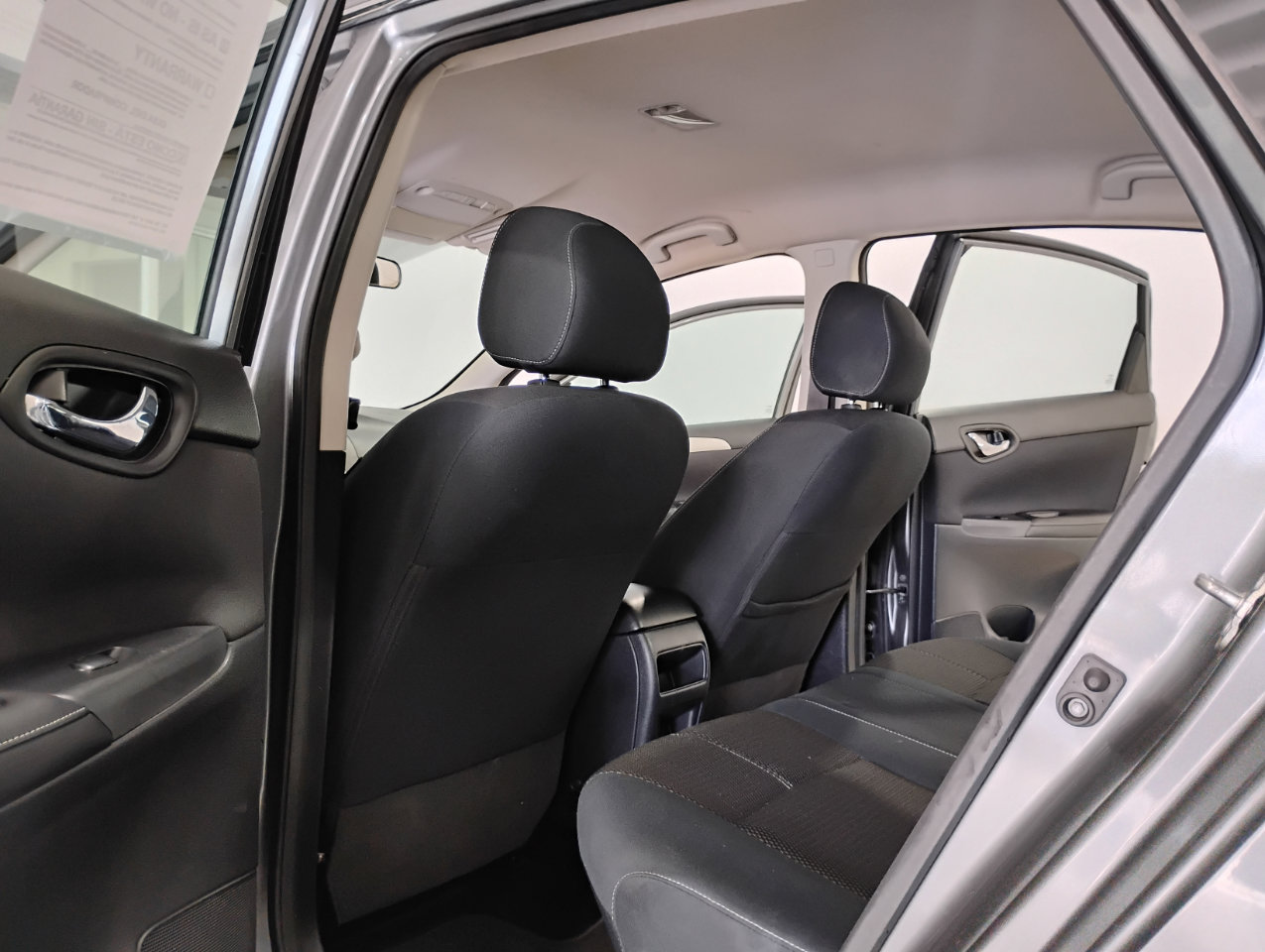 Used 2017 Nissan Sentra S image 8