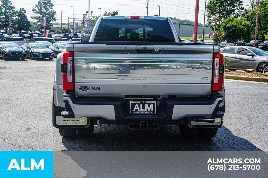 Used 2023 Ford F450 Platinum w/ Camper Package AWD/4WD image 11