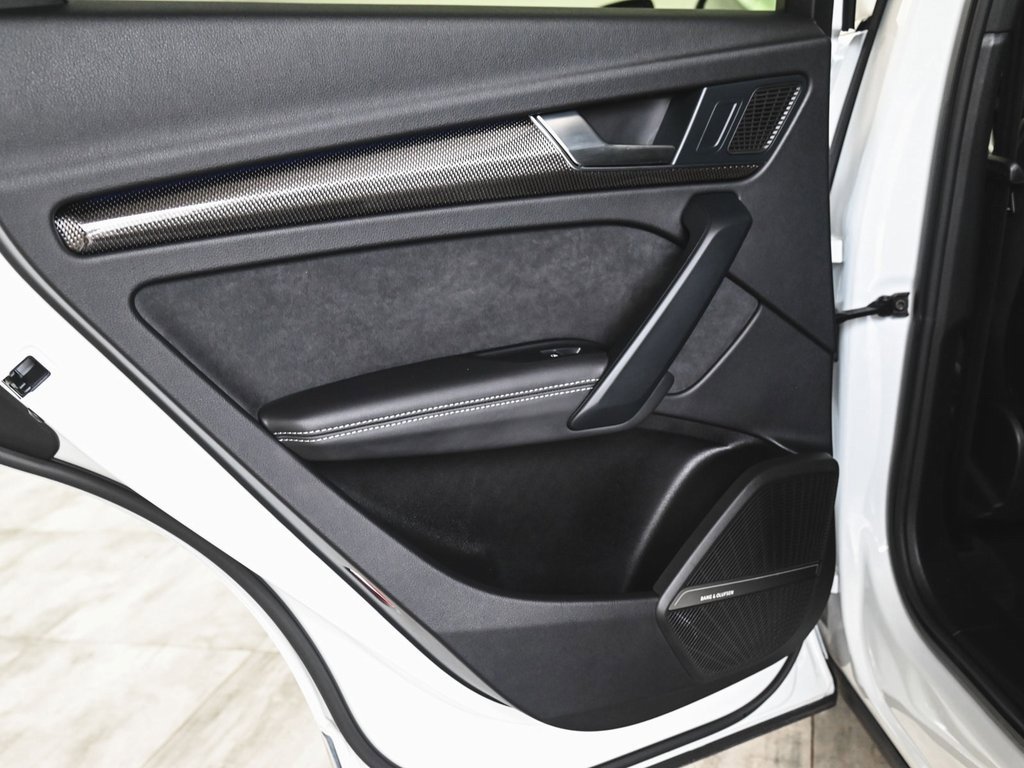 Used 2025 Audi SQ5 Premium Plus w/ Premium Plus Package image 12