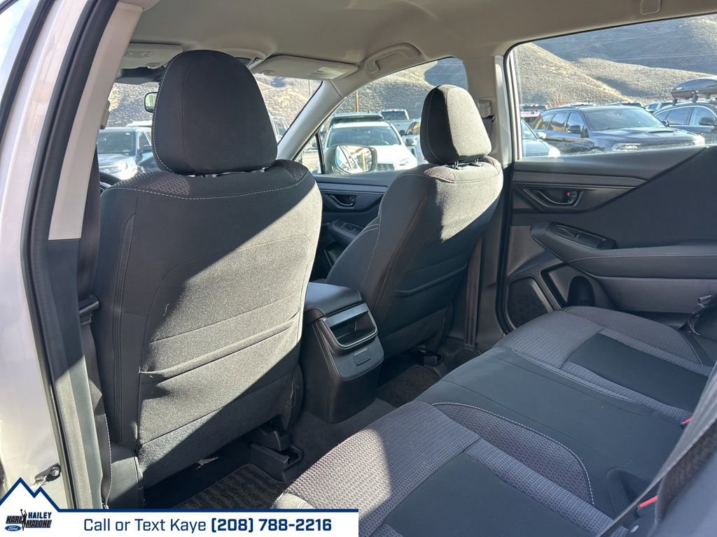 Used 2024 Subaru Outback 2.5i image 12