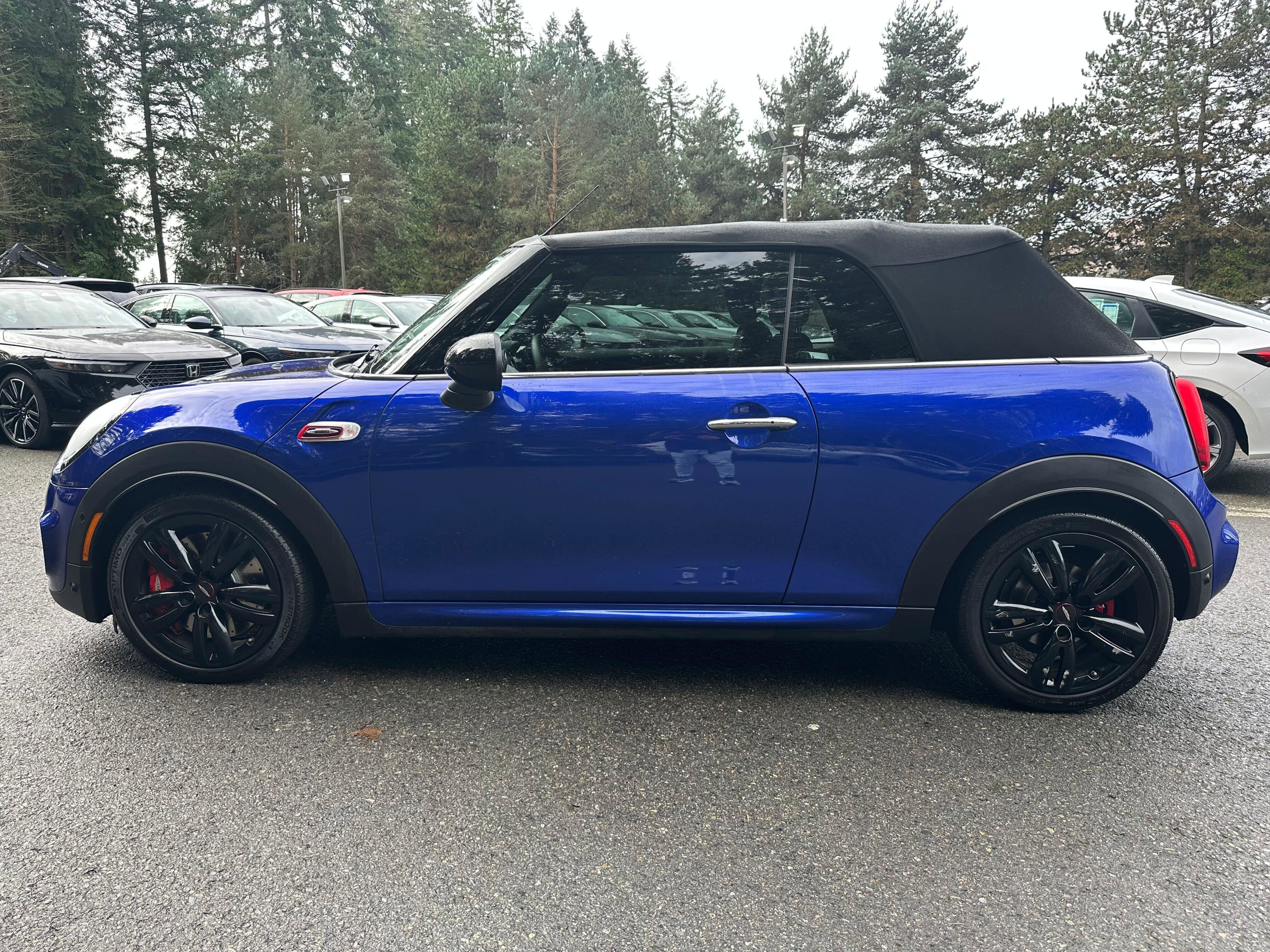 Used 2019 MINI Cooper John Cooper Works w/ Driver Assistance Package image 4