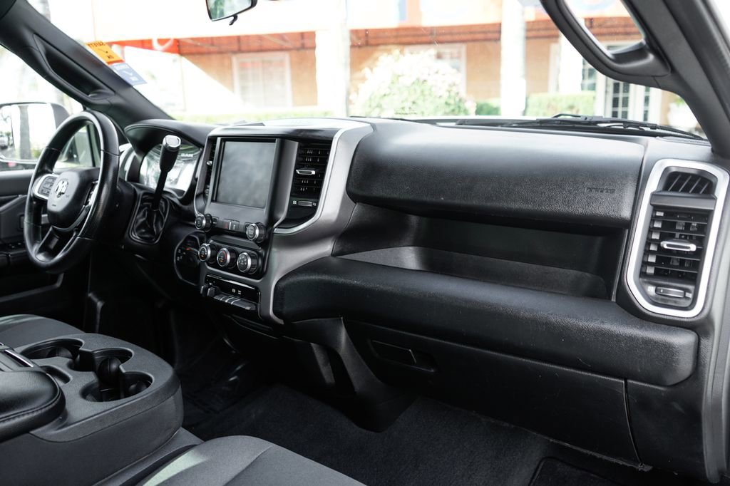 Used 2022 RAM 3500 Big Horn image 35