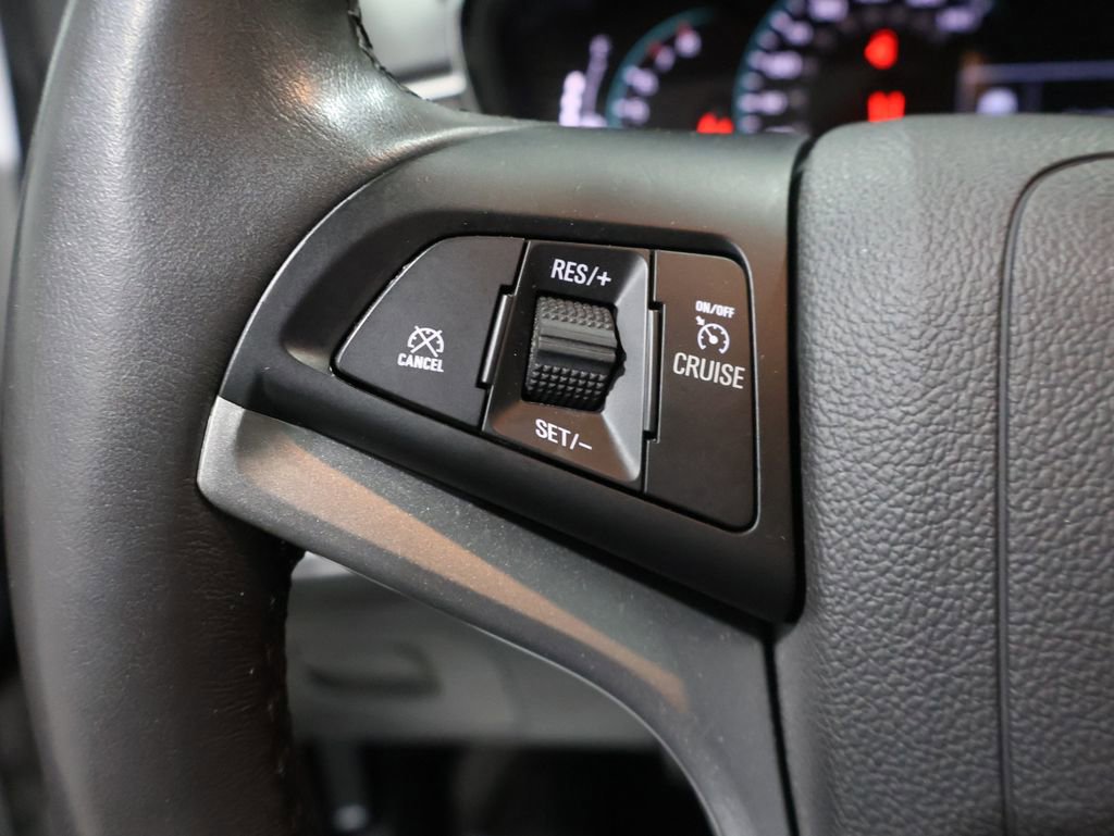 Used 2020 Chevrolet Trax LT w/ LT Convenience Package image 36