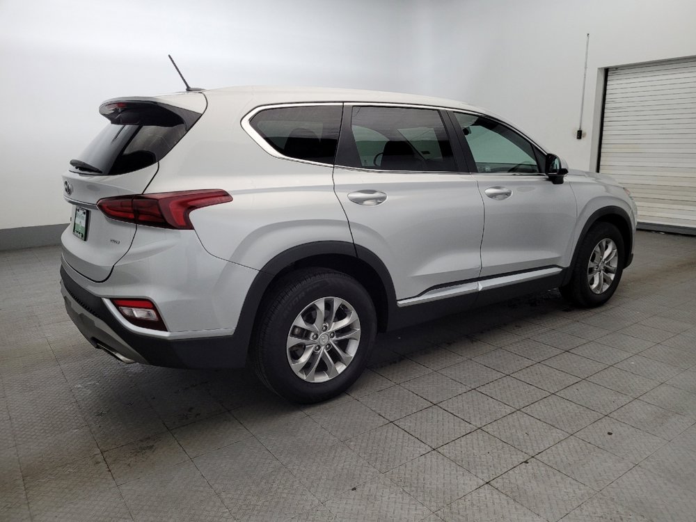 Used 2019 Hyundai Santa Fe SE image 10