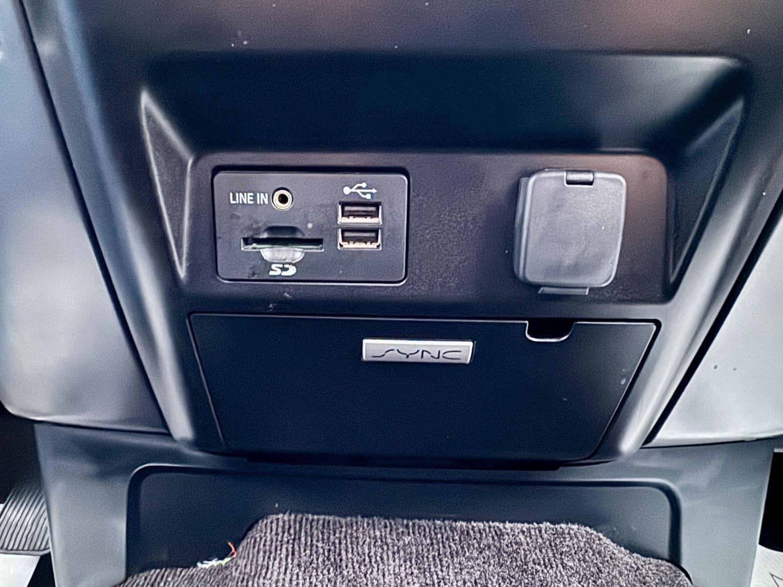 Used 2015 Ford F150 XLT w/ Equipment Group 302A Luxury image 23