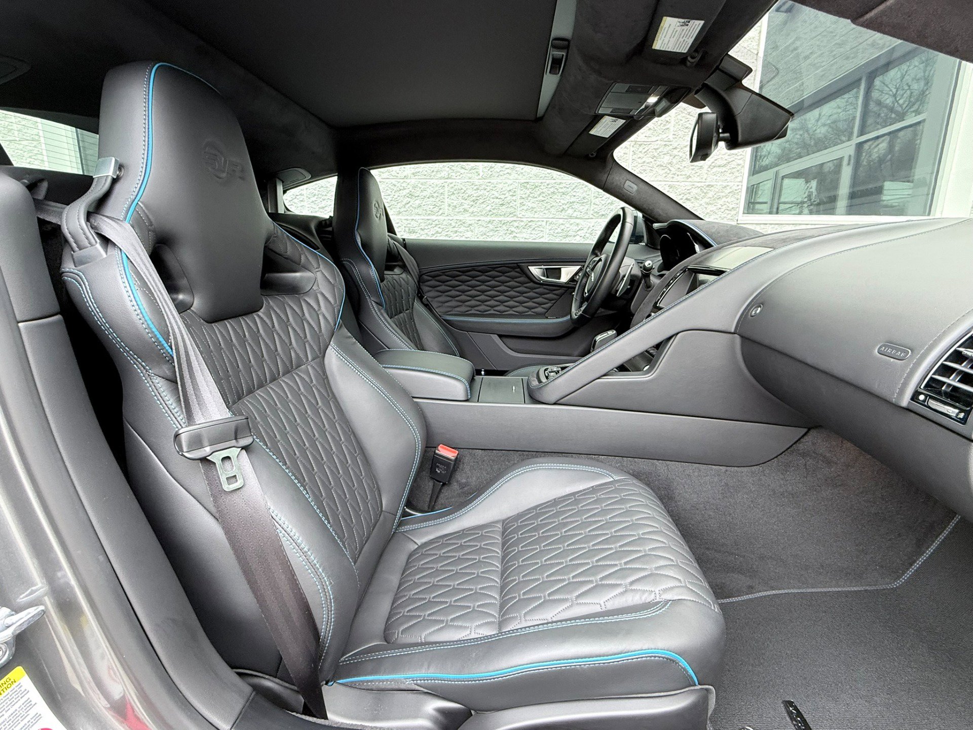 Used 2017 Jaguar F-TYPE SVR image 46