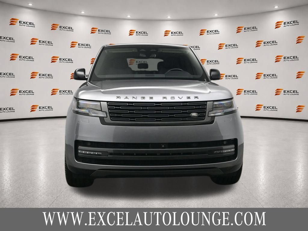 Used 2024 Land Rover Range Rover SE AWD/4WD image 8