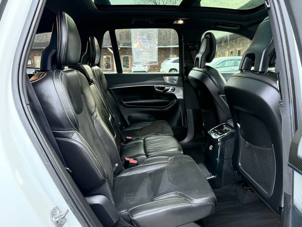 Used 2017 Volvo XC90 T8 R-Design w/ Vision Package image 22
