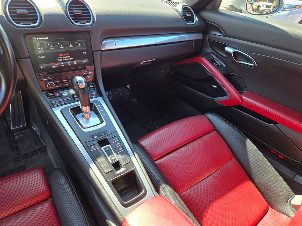 Used 2017 Porsche 718 Boxster S image 14