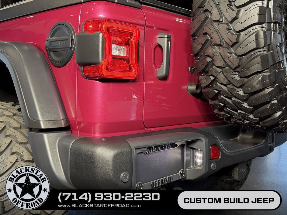 Used 2024 Jeep Wrangler Unlimited Rubicon w/ Capability Package AWD/4WD image 11