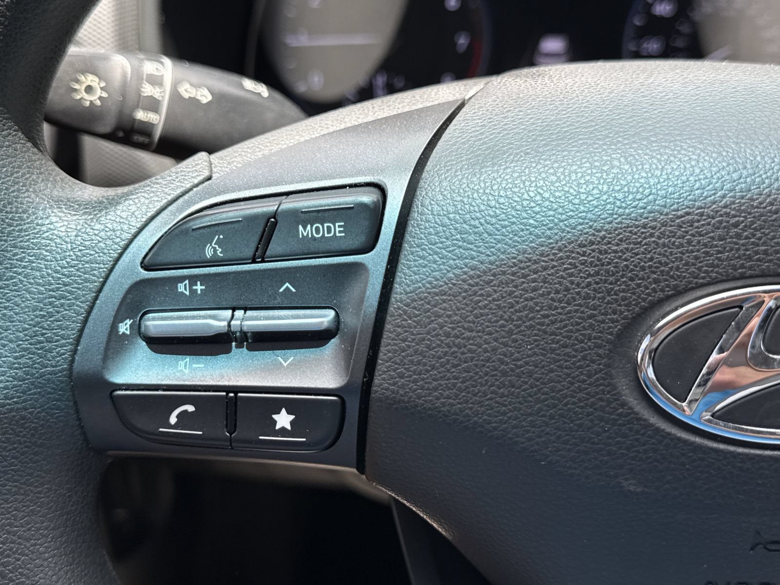 Used 2023 Hyundai Kona SEL AWD/4WD image 19