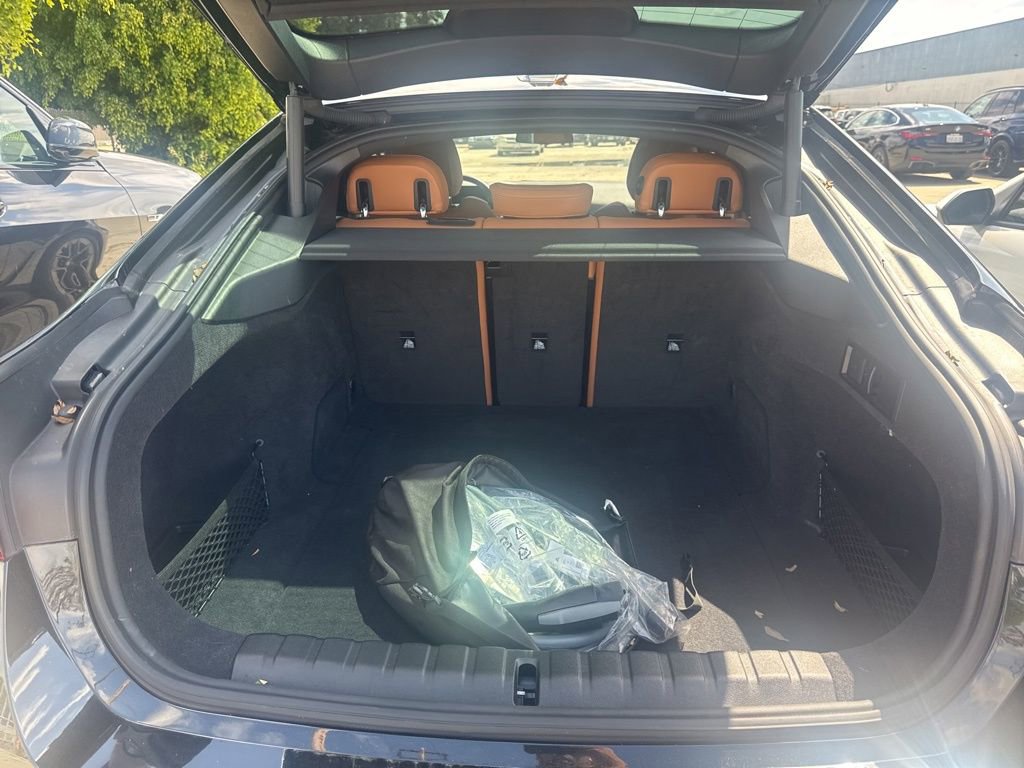 Used 2023 BMW i4 eDrive35 w/ Premium Package image 21