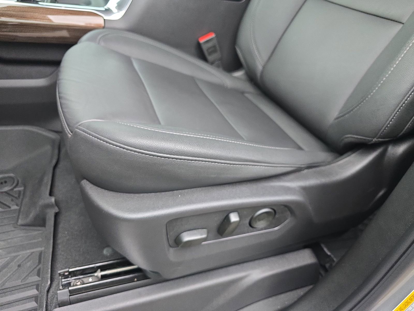 Used 2024 Chevrolet Silverado 1500 LT Trail Boss w/ Convenience Package II image 35