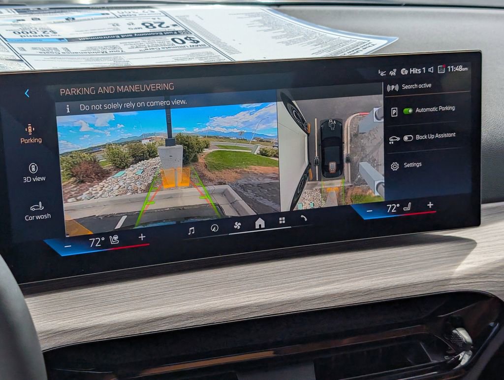 Used 2025 BMW 230i xDrive Coupe w/ Premium Package image 24