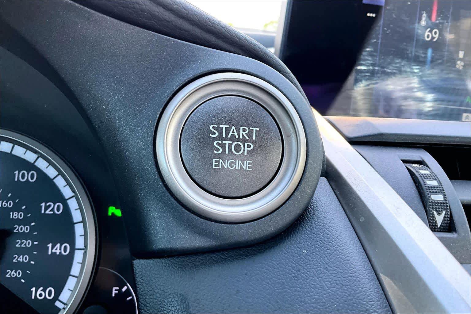 Used 2019 Lexus NX 300 F Sport w/ F Sport Premium Package FWD image 33