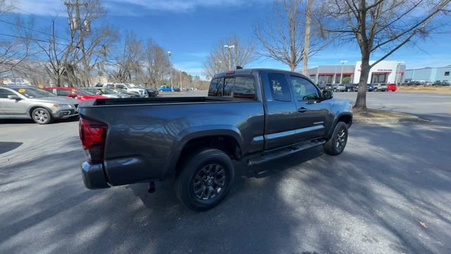 Used 2023 Toyota Tacoma SR5 w/ Technology Package image 16