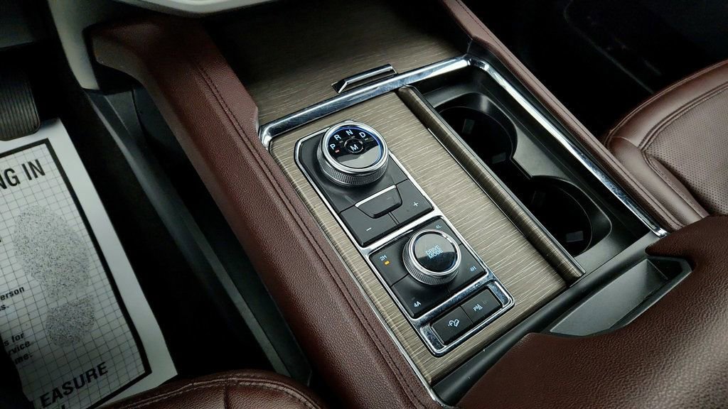 Used 2022 Ford Expedition Max Limited image 17