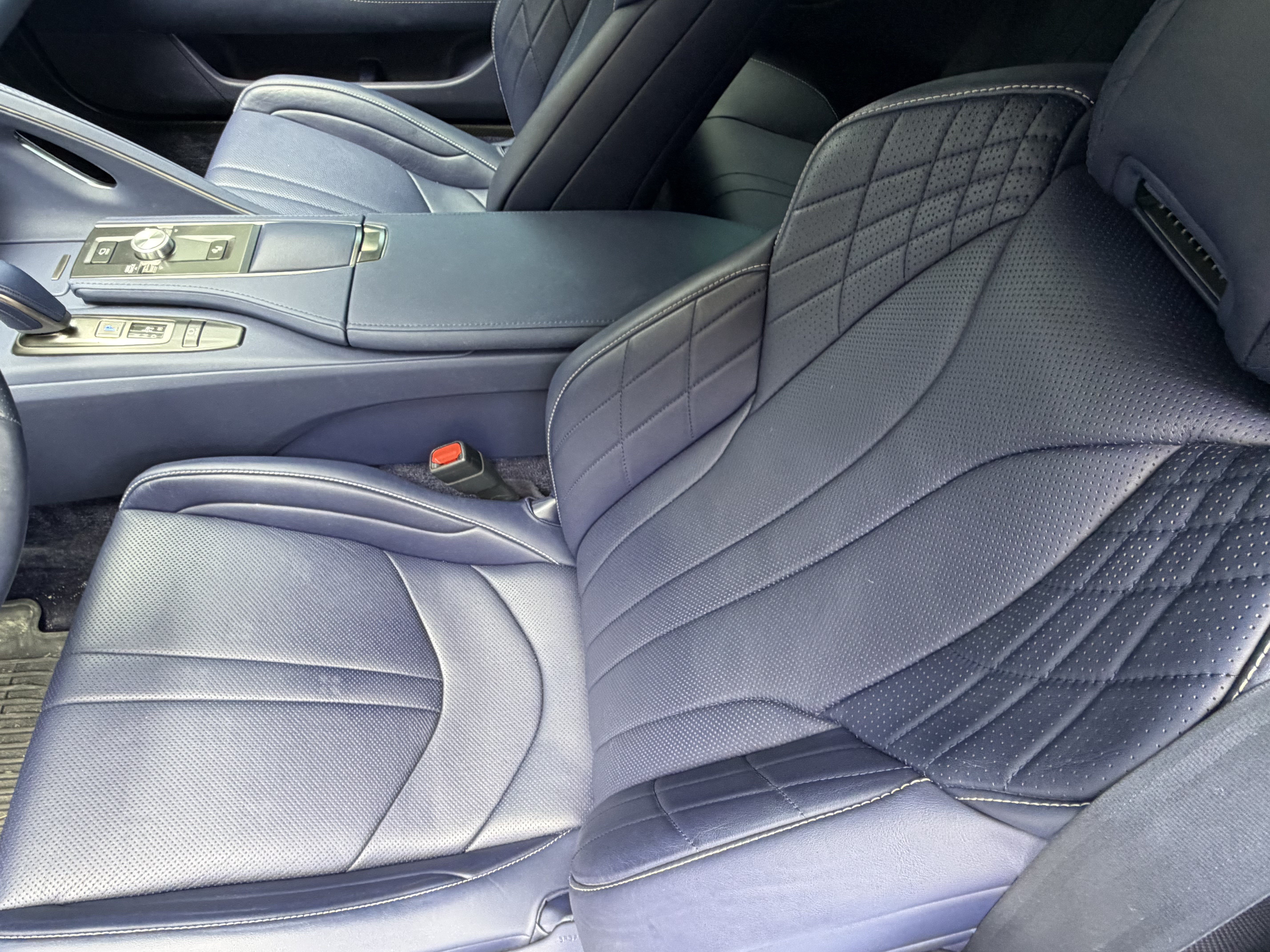 Certified 2024 Lexus LC 500 Convert w/ Inspiration Series RWD image 16